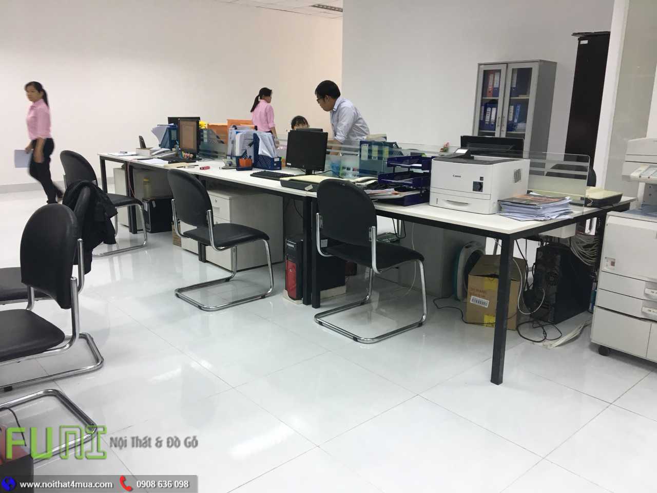 Hình thực tế khi vào làm việc tại 24 Lý Chiêu Hoàng, Quận 6, TpHCM Hình thực tế khi vào làm việc 03