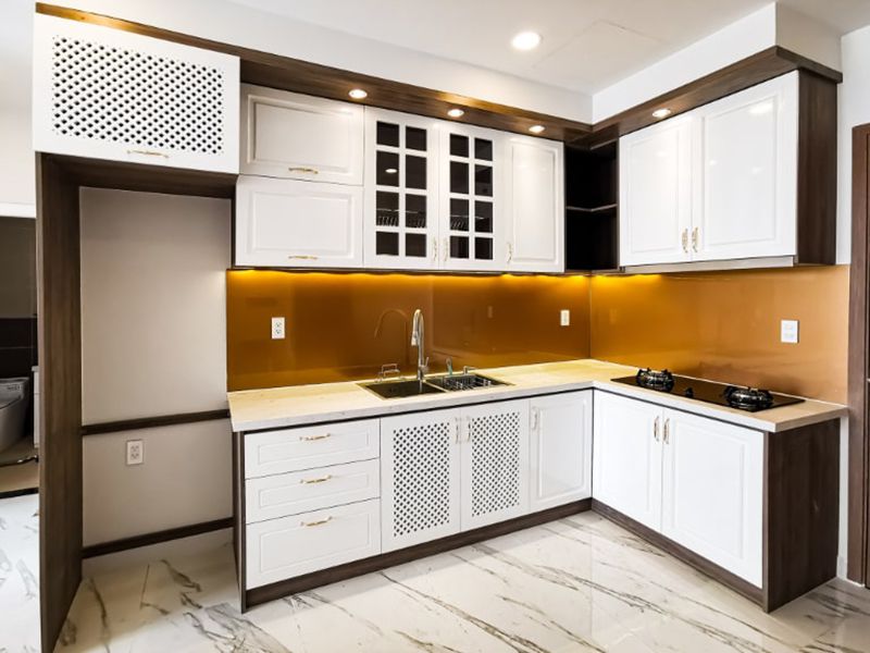 30+ Mẫu kính ốp bếp 3D, kính màu ốp bếp đẹp đa màu sắc 46 Kính ốp bếp màu vàng thư