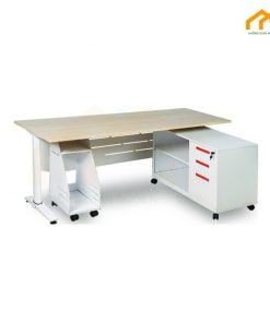 Bàn trưởng phòng Hòa Phát