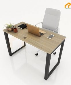 bàn nhân viên chân sắt