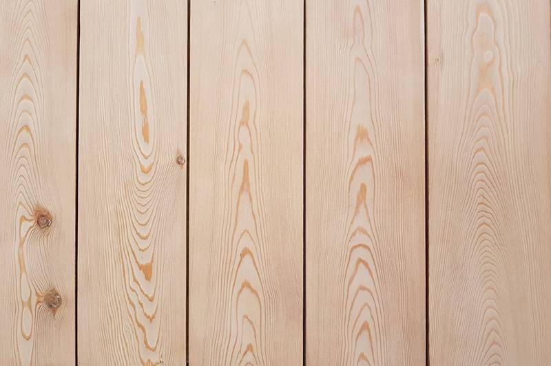 Phân biệt gỗ thông và gỗ sồi