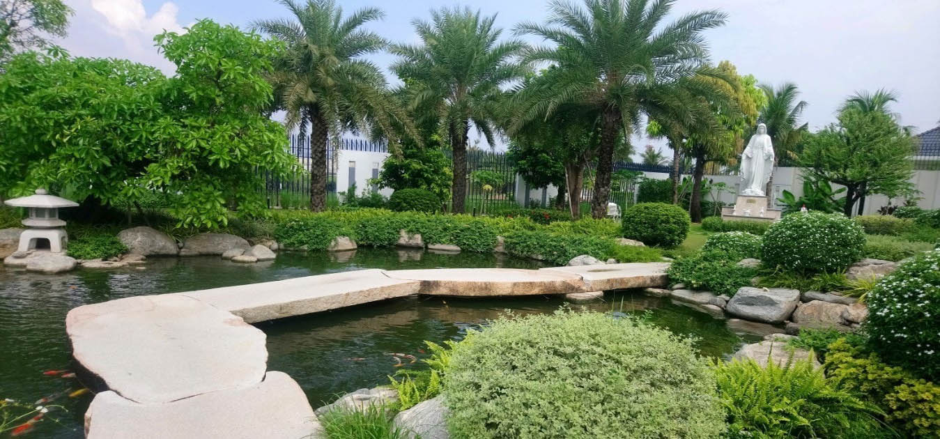 Resort sân vườn Resort sân vườn