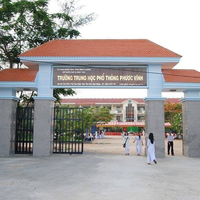 Trường học trung học Phước Vĩnh Phú Giao