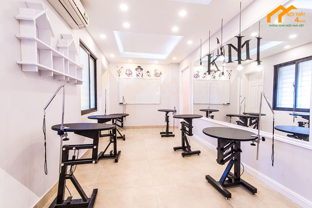 Khu vực cắt tỉa lông spa thú cưng Khu vực cắt tỉa lông spa thú cưng