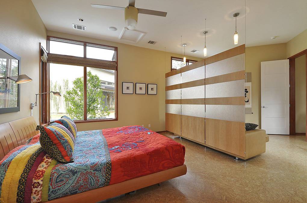 Top 15 Mẫu vách ngăn phòng ngủ kín đáo, đẹp ấn tượng 23 Mẫu vách ngăn phòng ngủ đẹp