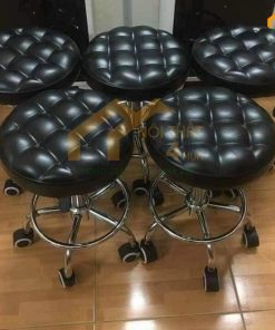 Mẫu ghế spa hình tổ ong màu đen