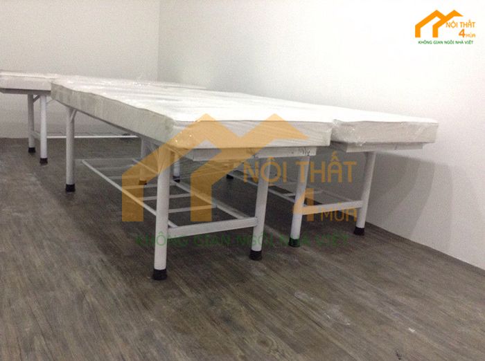 Giường chân sắt giá rẻ