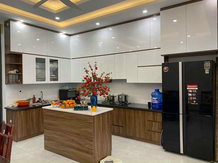 Mẫu tủ bếp nhựa picomat hiện đại