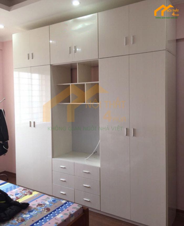 Mẫu tủ quần áo kết hợp kệ tivi