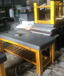 Giường gỗ thông màu đen