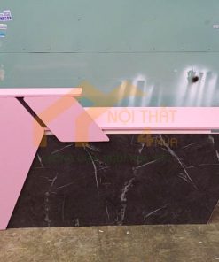 Quầy lễ tân vân đá phối màu hồng 1m4 - QLT24 4 Mẫu quầy lễ tân vân đá phối màu hồng