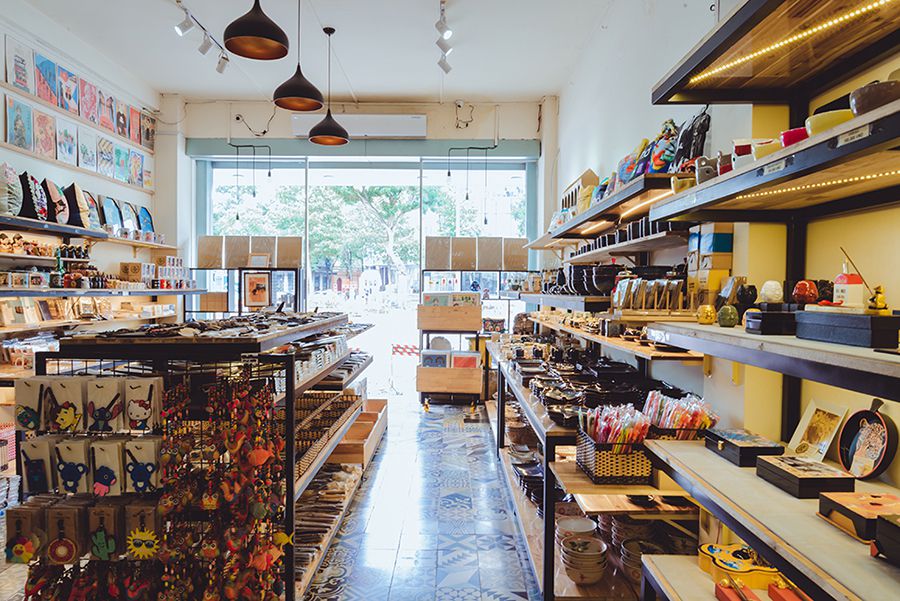 Cách lên ý tưởng thiết kế cửa hàng quà lưu niệm thu hút 6 Ý tưởng trong thiết kế shop quà tặng đẹp