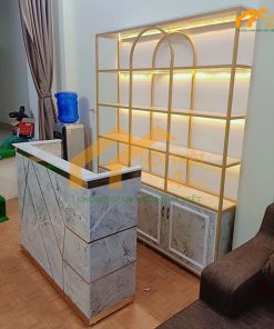 Mẫu tủ kệ trưng bày mỹ phẩm đẹp