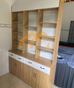 Kệ vách ngăn khung gỗ giá rẻ