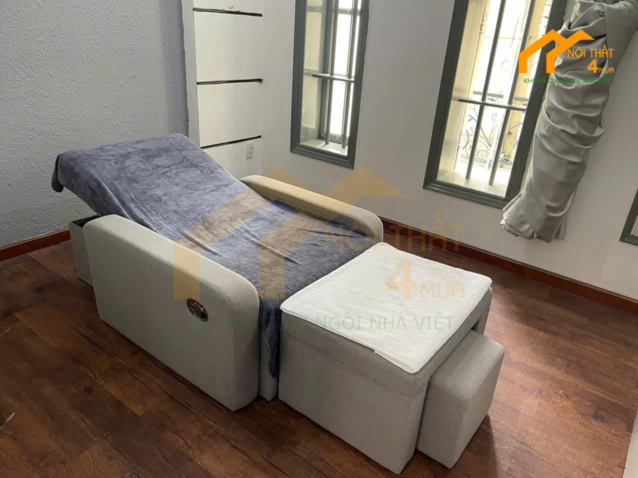 hoàn thiện thi công ghế foot tại Kim spa
