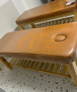 Giường gỗ thông màu tự nhiên bọc nệm da bò