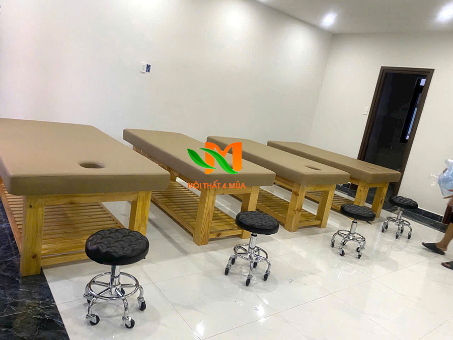Giường massage gỗ thông cao cấp - GGMT02 5 Hình ảnh giường thực tế tại spa